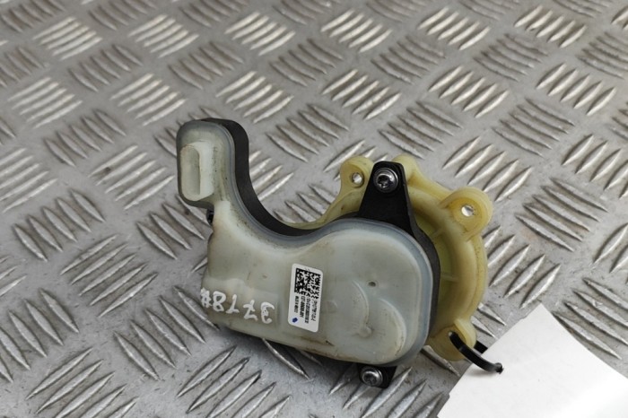Alt modul de control TESLA MODEL 3 2020 OEM: 1077617-00-E,127-00600-001 | 32045641