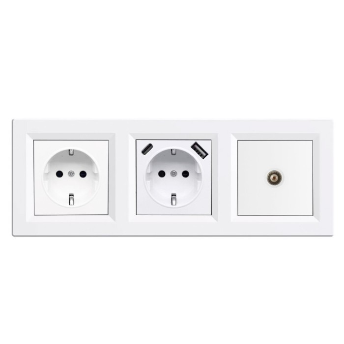 Nova f&ouml;ldelt csatlakoz&oacute;aljzat dugalj, USB, TV csatlakoz&oacute;val feh&eacute;r kerettel