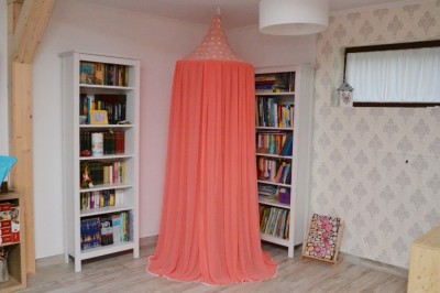 Baldachin de tavan roz intens fucsia, diametru 75 cm foto