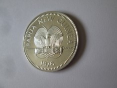 Rara! Papua Noua Guinee 5 Kina 1976 argint 925 UNC/PROOF,diametrul=40 mm,greutate=27,73 grame