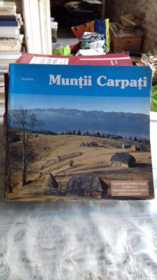 MUNTII CARPATI - ALBUM FOTOGRAFIE foto