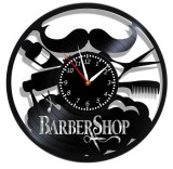 Ceas de Perete Decorativ &ldquo;Barber Shop Elite&rdquo;, din Disc Vinil Reciclat, Design Frizerie și Styling Masculin, Negru, Mecanism Silențios (Sweep), 30 cm