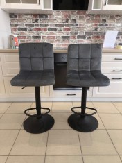 SET DOUA SCAUNE DE BAR ALTY GRI foto