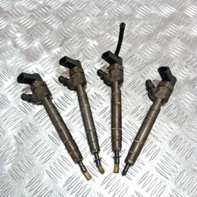 Injectoare Mercedes CL203 S203 W203 C209 W210 2.2D-2.7D foto