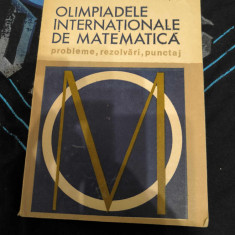Olimpiadele Internationale De Matematica - E. A. Morozova, I. S. Petrakov