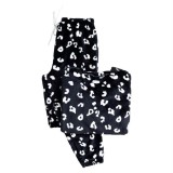 Cumpara ieftin Setul pentru casă cu imprimeu de leopard &ndash; un mix de stil și funcționalitate 🐆✨