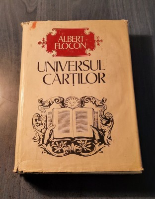 Universul cartilor Albert Flocon foto