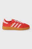 adidas Originals sneakers din piele &icirc;ntoarsă Handball Spezial culoarea roșu, IE5894