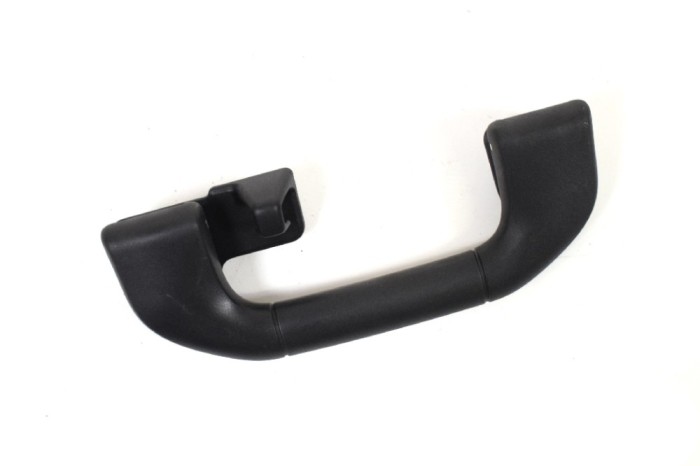 M&acirc;ner plafon st&acirc;nga spate MERCEDES-BENZ C W204 2011 OEM: A2048100151 11506894