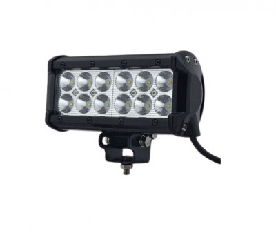 Proiector auto 4D cu LED,12 LED-uri cu lentila foto