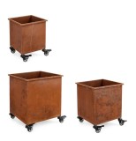 Cumpara ieftin Set 3 suporturi ghivece flori otel maro Haik 25x25x32h; 30x30x37h; 35x35x42h