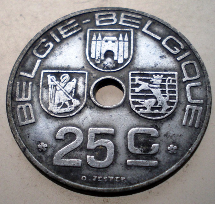 2.026 BELGIA WWII 25 CENTIMES 1945