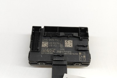 Modul de control ușă st&amp;acirc;nga față AUDI E-TRON GEN 2019 OEM: 4M0959793J,A2C76414831000 | 28465935 foto