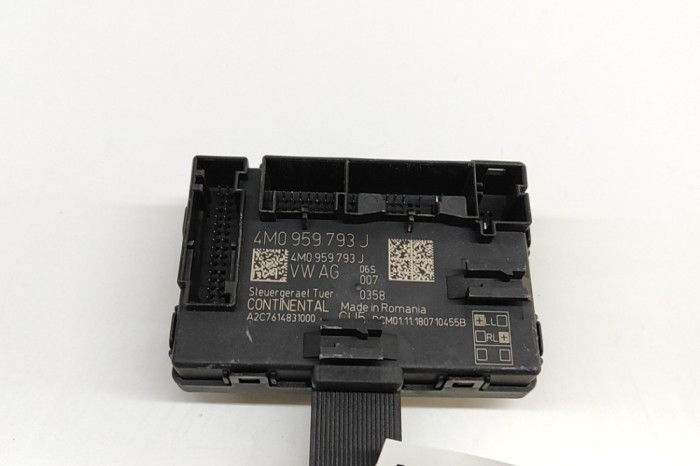 Modul de control ușă st&acirc;nga față AUDI E-TRON GEN 2019 OEM: 4M0959793J,A2C76414831000 | 28465935