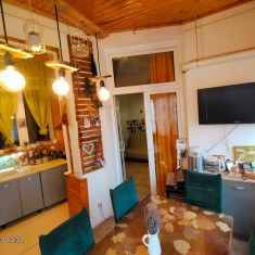 Apartament intr-o casa (P+1)