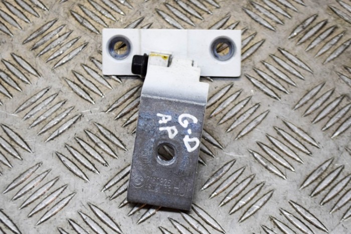 Balama ușă dreapta spate BMW X3 F25 2014 OEM: 7160826 13730923