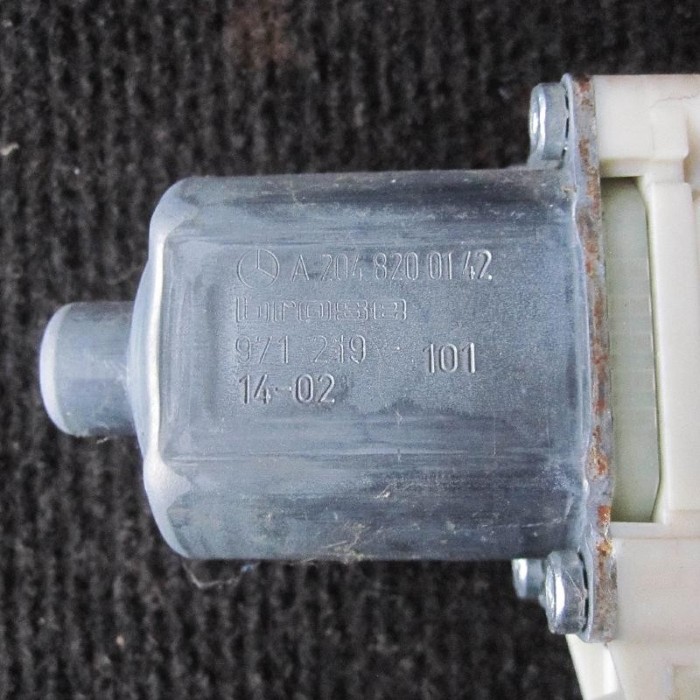 Motor macara geam ușă st&acirc;nga față MERCEDES-BENZ C W204 2014 OEM: A2048200142 1444813