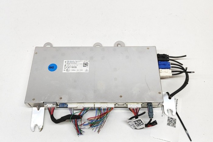 Modul de confort TESLA MODEL X 2020 OEM: 1081023-00-E 29809637