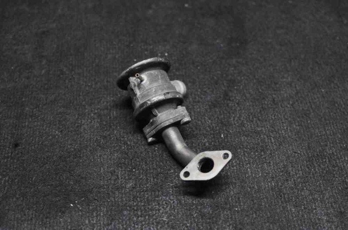 Supapa EGR AUDI A6 4G2, C7, 4GC 2014 OEM: 079131101AE