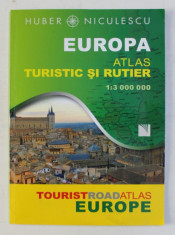 EUROPA - ATLAS TURISTIC SI RUTIER - 1: 3.000.000 , 2011 foto