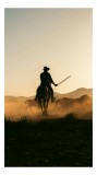 Tablou Canvas, "Cowboy &icirc;n lumina apusului deșertic", Calaret, Silueta, Apus, Praf, Cal, Peisaj, Western, Cer, Umbra, Aventura, 26 x 39 cm, CMCLASS