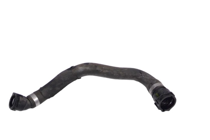 Furtun de lichid de răcire BMW i8 I12 2015 OEM: 7640852 14913772