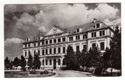 BOTOSANI LICEUL SCOALA MEDIE LAURIAN RPR foto