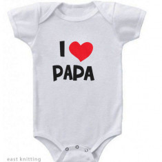 Body alb pentru bebelusi - I love papa (Marime Disponibila: 9-12 luni (Marimea