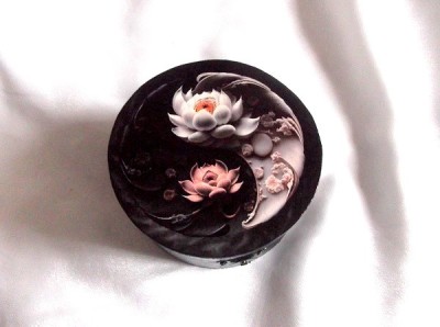 cutie lemn decorata cu Yin Yang 45252 foto