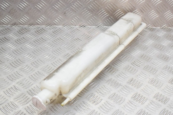 Vas de expansiune MITSUBISHI OUTLANDER I CU_W 2003 OEM: SAE,5PP 13138314