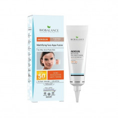 Bio Balance Crema solara, matifianta, ten acneic si gras, Medium, SPF 50+, 40ml