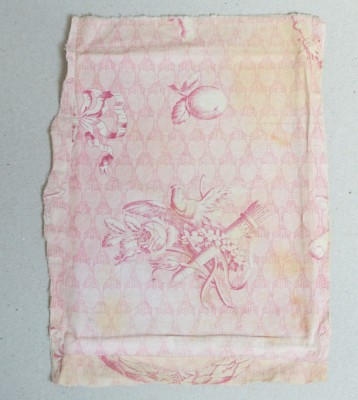 Vechi fragment textil imprimat model rococo foto