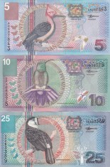 Suriname Set 5-10-25 Gulden 2 000 UNC foto