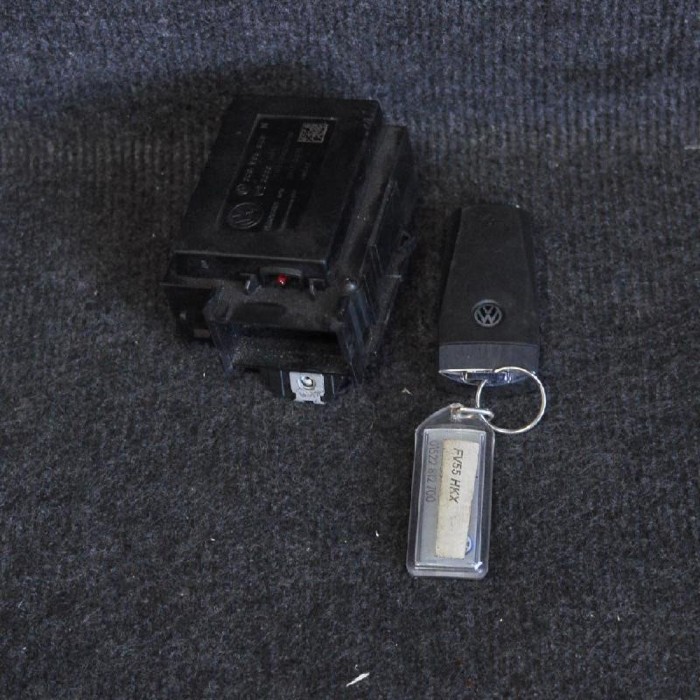 Butuc de contact VW PASSAT B6 3C2 2007 OEM: 3C0905843 | 1494381