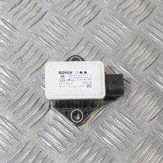 Senzor de accelerație AUDI A4 Avant 8K5, B8 2009 OEM: 8K0907637A0265005752 1381208 foto