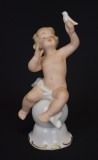 Statueta din portelan Wallendorf Schaubach Kunst - Copil tinand o pasare in mana