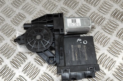 Motor macara geam ușă dreapta față VOLVO XC90 II 2019 OEM: 31674757,8888777262 23835246 foto