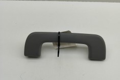 M&acirc;ner plafon dreapta față AUDI A3 Sportback 8VA, 8VF 2018 OEM: 8V0857607 30824531