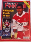 Revista fotbal - &quot;FRANCE FOOTBALL&quot; (22.10.1996)