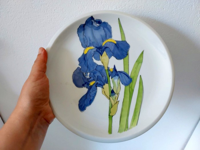 Farfurie / platou portelan , cu floare de IRIS, 23cm, IKEA, Made in Portugal