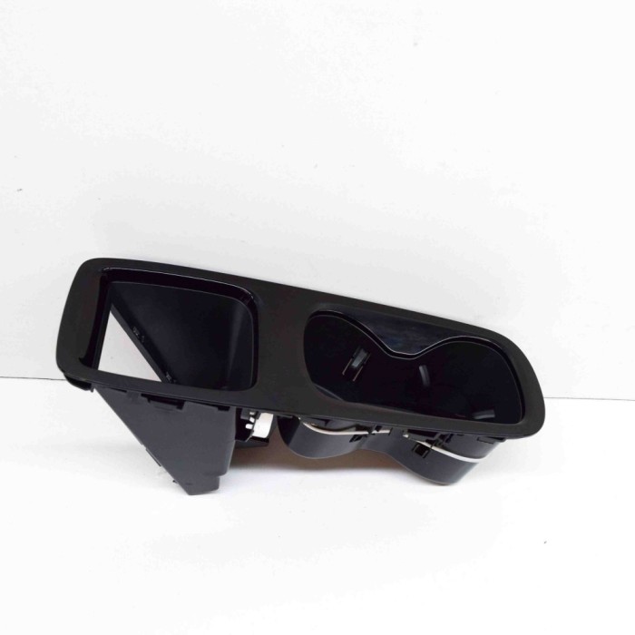 Suport de pahar VW ID.3 E11 2022 OEM: 10A863475B 21235967