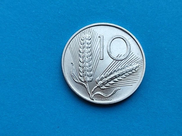 10 Lire 1970 Italia-UNC-Luciu de batere