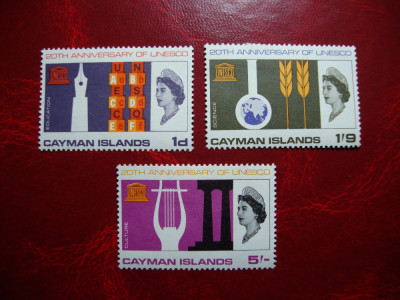 CAYMAN ISLANDS 1966 SERIE UNESCO MH foto