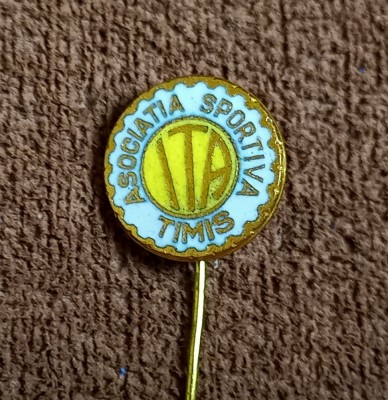 Insigna fotbal - AS ITA TIMIS - TIMISOARA foto
