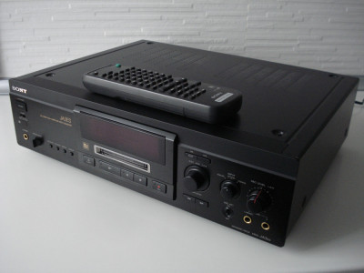 Minidisc recorder Sony JA3ES cu telecomanda foto