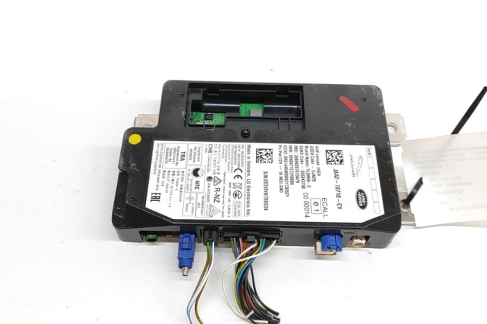 Modul de control Bluetooth LAND ROVER RANGE ROVER SPORT II L494 2018 OEM: J8A2-70718-CY | 29995042