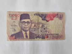 Indonezia 10 000 Rupiah 1992 foto