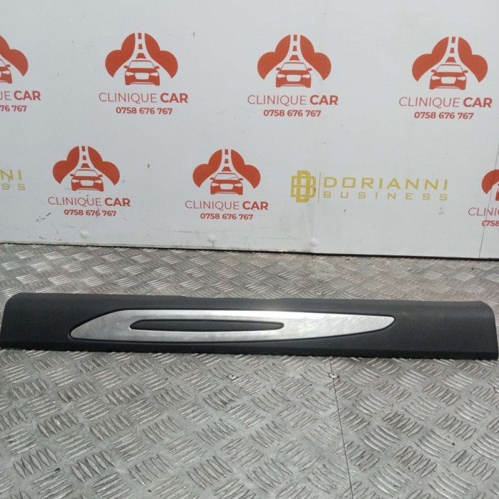 Ornament Prag Dreapta Citroen DS3 2009-2015