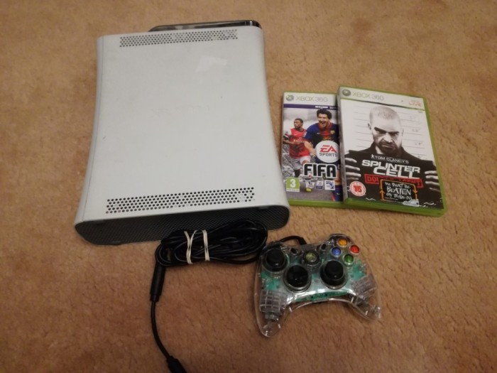 Xbox 360 cu 2 jocuri Xbox 360 cu 2 jocuri
