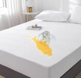 Husa impermeabila pentru saltea din frotir, dimensiunea 160&times;200 cm, alba
